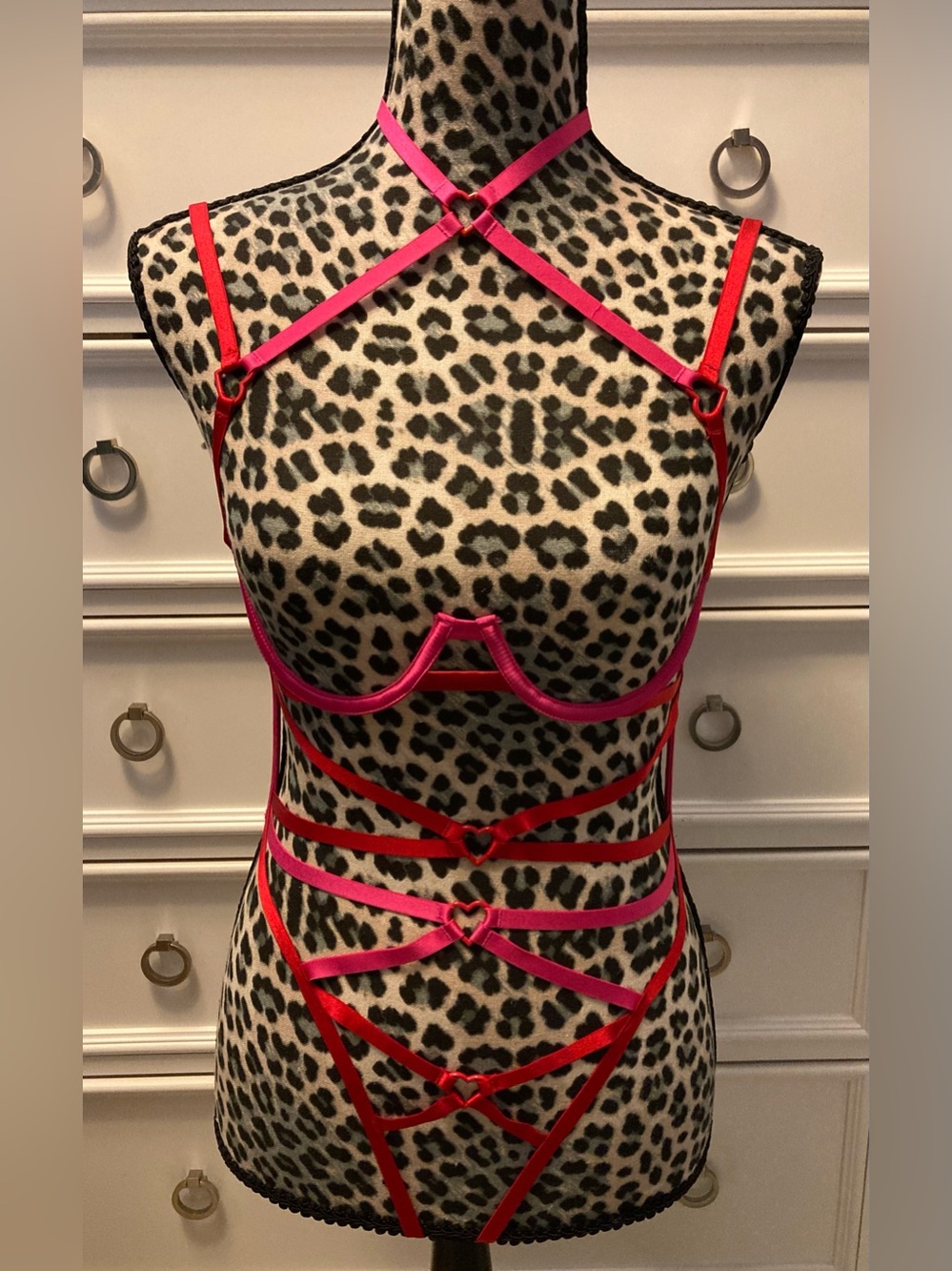 NWT Victorias Secret Sz S Strappy Open Cup Heart Teddy Bodysuit Red Pink Nightie